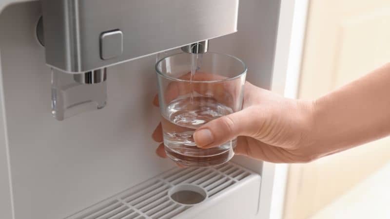 Holistic Insights Into the 10 Best Water Purifiers in India 2022