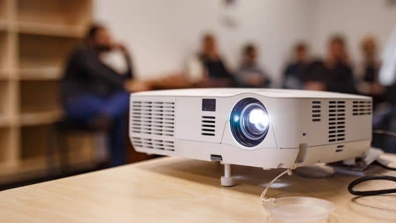 Best Projector Under 15000 in India - 2022