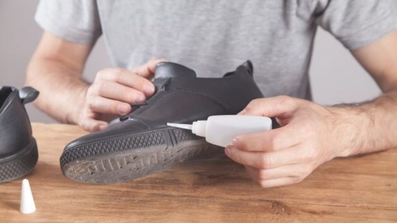 Comprehensive Guide for the Best Glue for Shoes in India