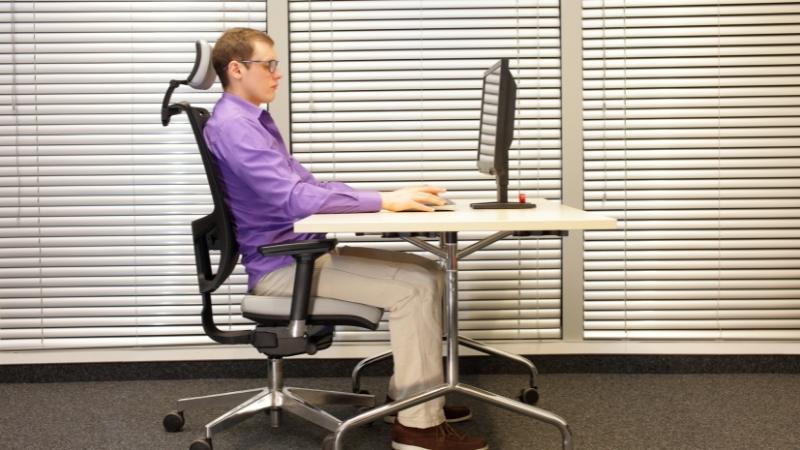 What Is the Correct Ergonomic Sitting Posture in the Office?